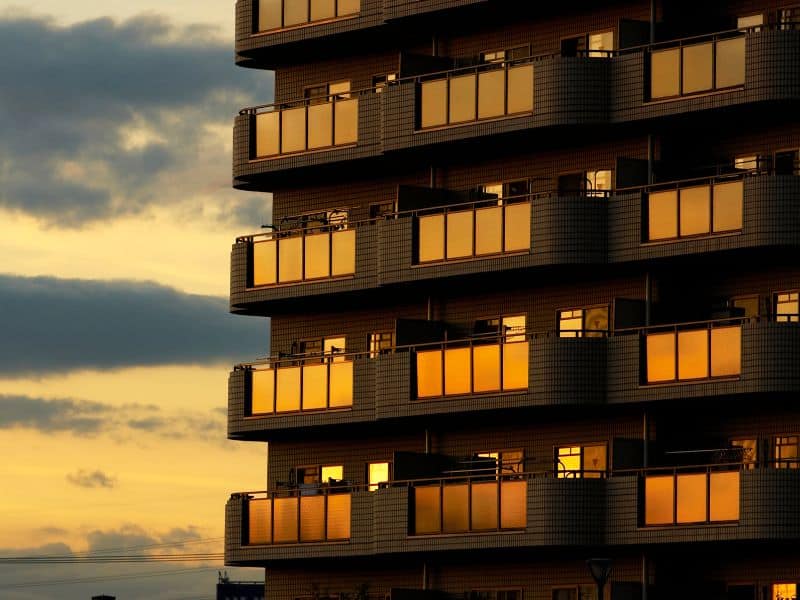 Overcoming Common Cleaning Challenges in High-Rise Apartment Buildings